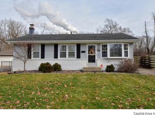 3404 Moorgate Dr, Springfield, IL 62703