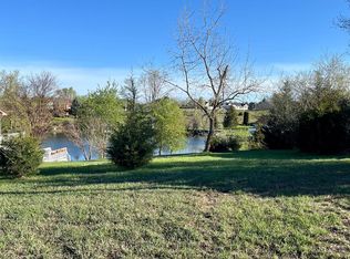 14378 Kildare Ln, Cement City, MI 49233