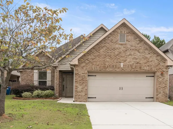 375 Glen Cross Way, Trussville, AL 35173