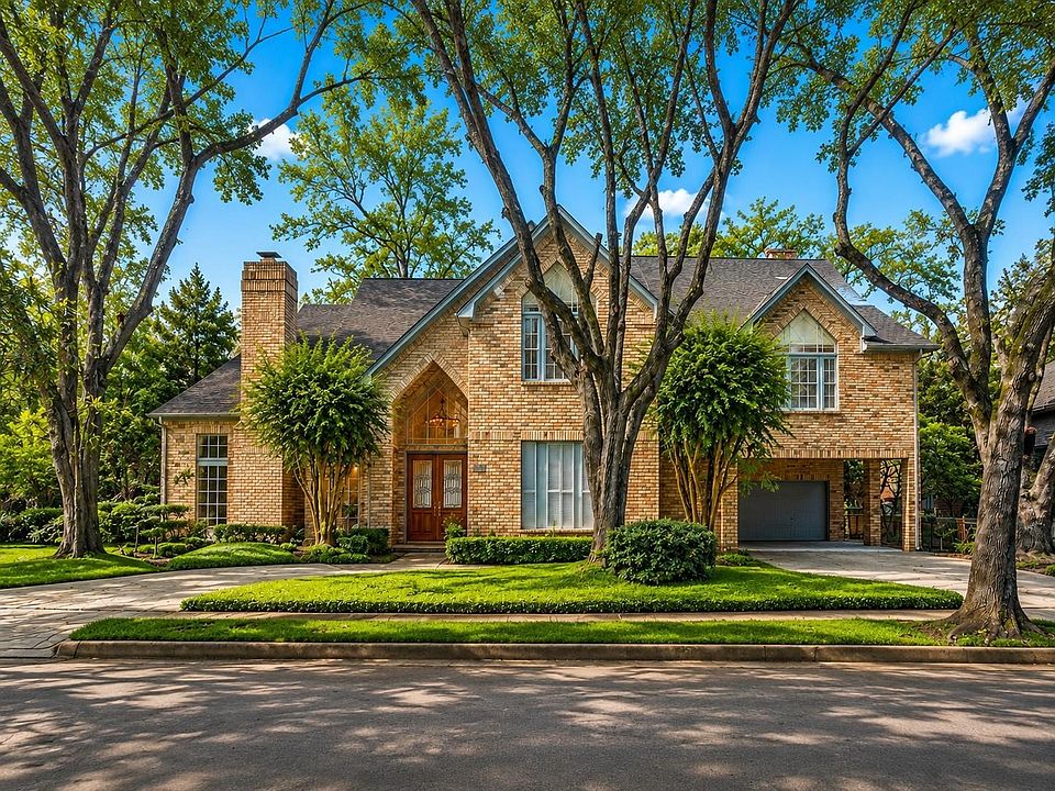 1st image of 3826 Colony Woods Dr
