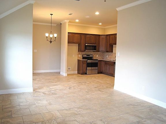 5th image of 3124 Lee Ave