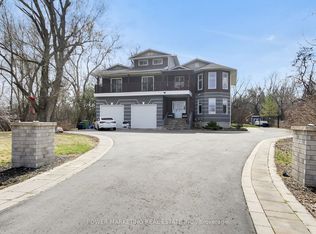 3770 Louiseize Rd, Ottawa, ON K1G3N4
