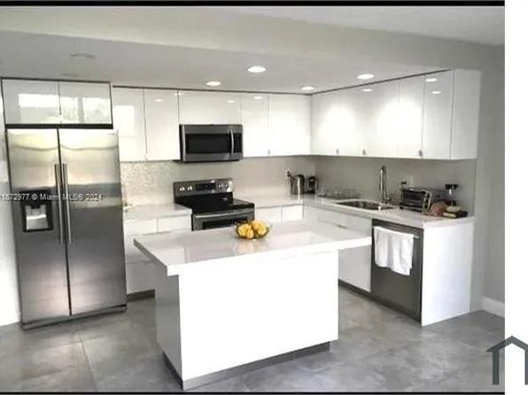 20401 NE 30th Ave APT 306, Aventura, FL 33180