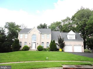 16713 Cyrus St, Gaithersburg, MD 20877