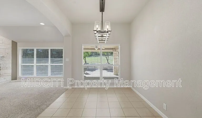 842 Santa Cruz — Photo 13