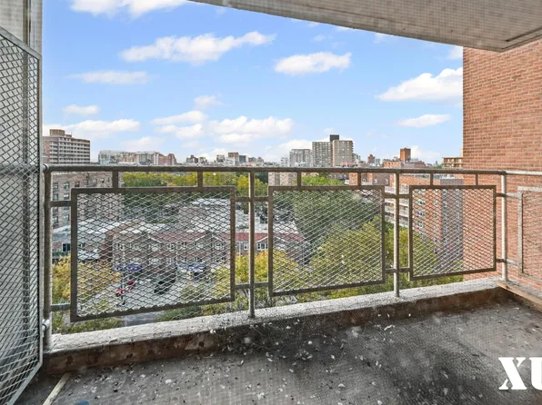 43-10 Kissena Boulevard image 10 of 20