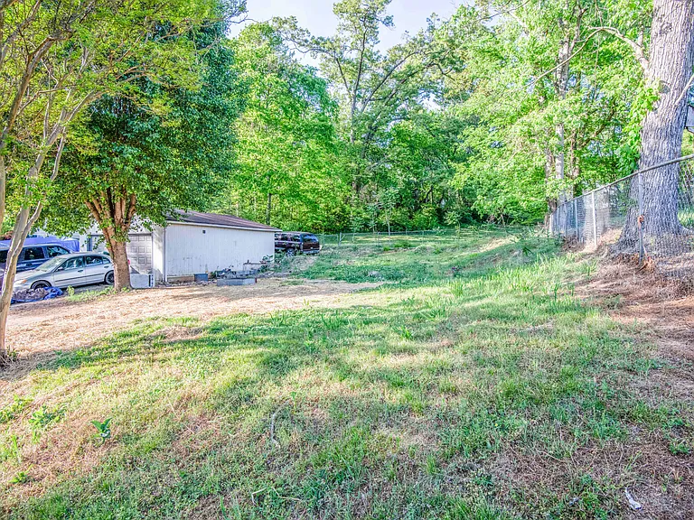 4112 Edington Rd — Photo 35