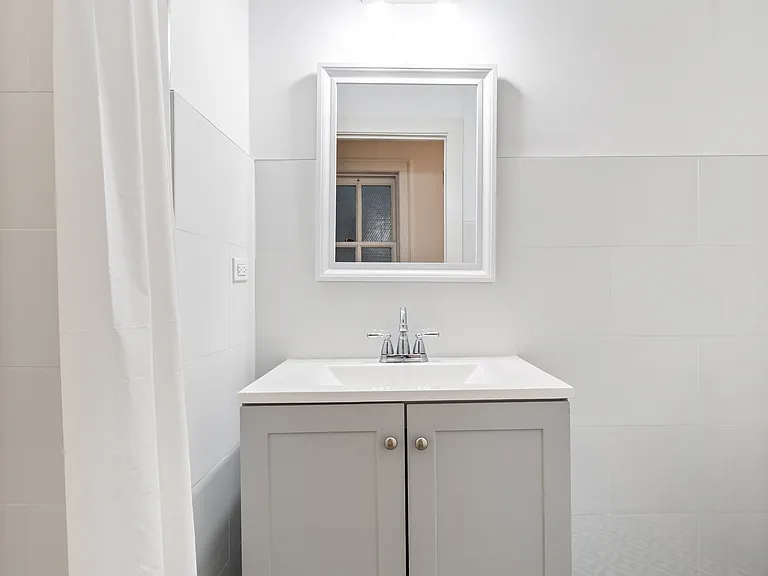 721 Foster St #1W — Photo 20