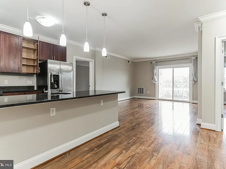 6301 Edsall Rd #521 — Photo 5