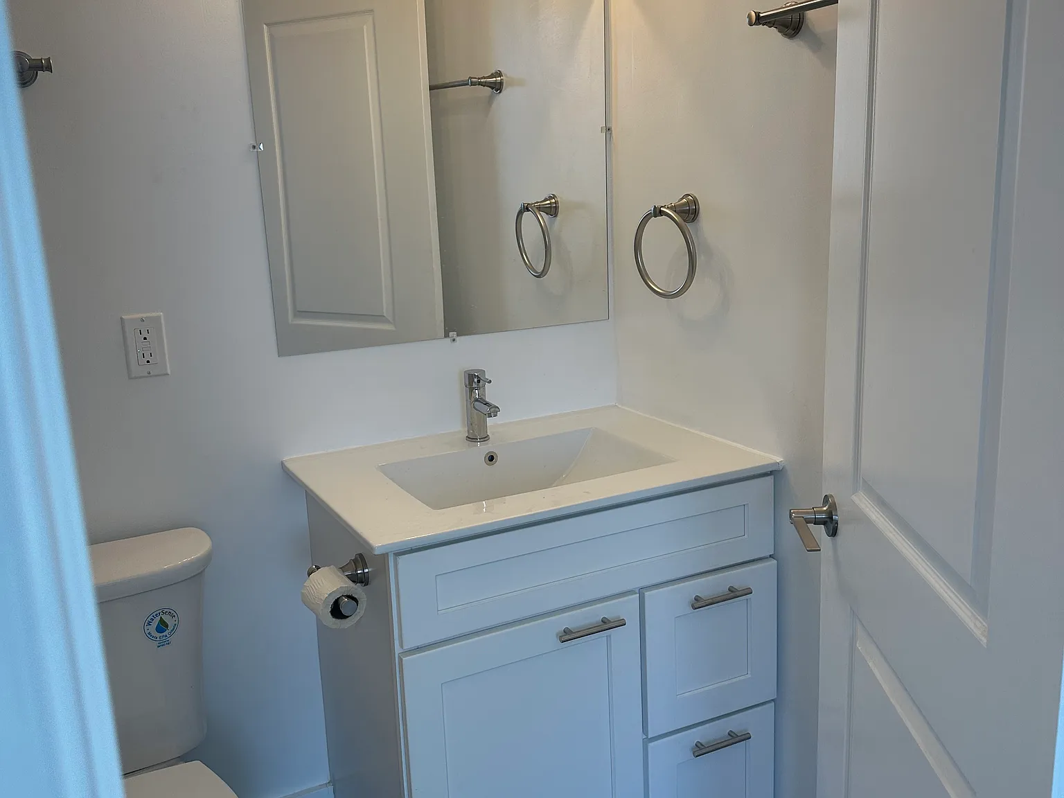 4 bed, 1250 sqft, $825 — Photo 3