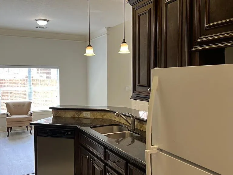 2865 Westhollow Dr #70 — Photo 7