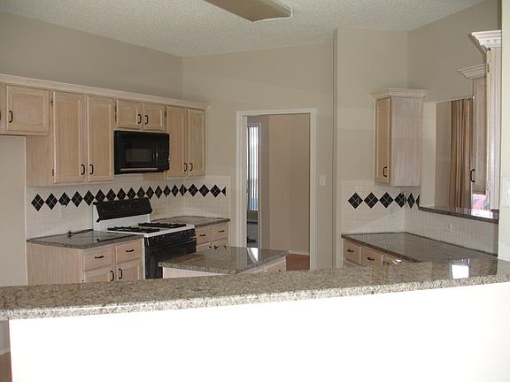 2nd image of 1806 Ambrose Dr
