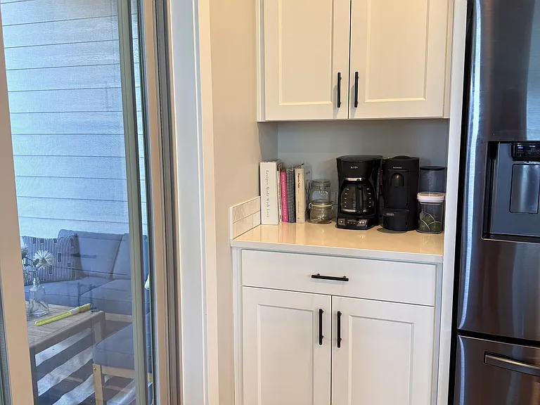 3749 NE Petrosa Ave — Photo 33