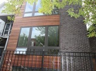 1949 W Ohio St, Chicago, IL 60622