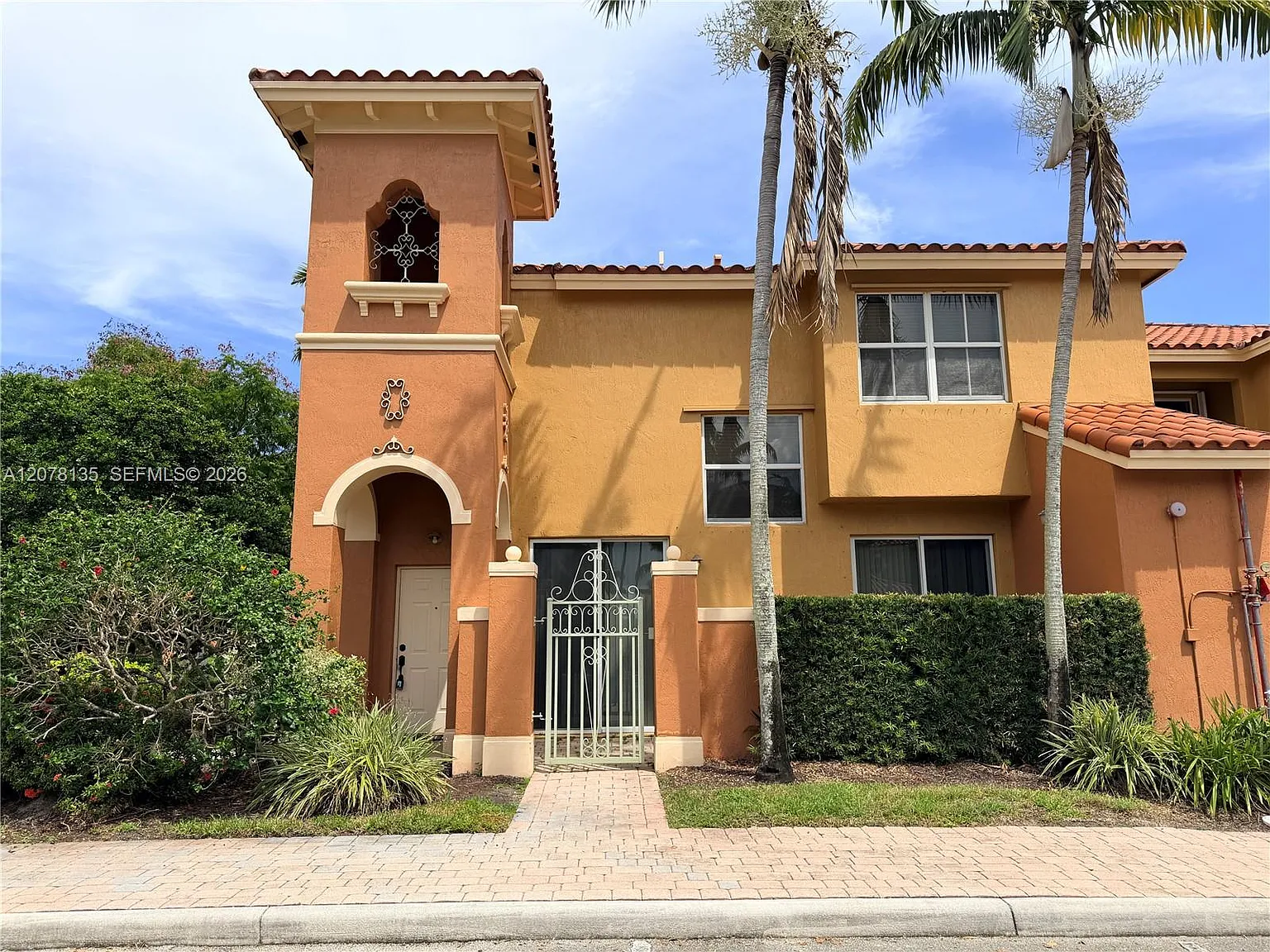 Pembroke Cay Condo — Photo 1