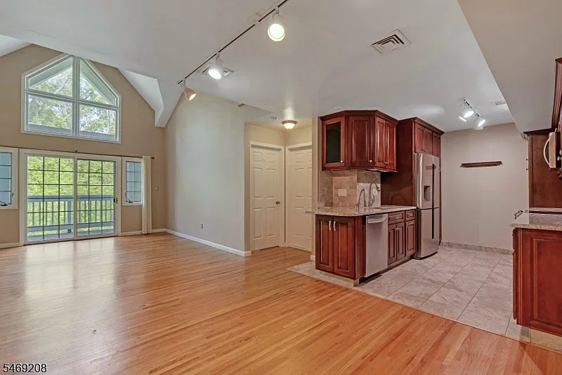 2 bed, 2.0 bath, $3,750 — Photo 1