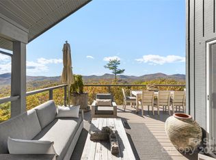 2618 Big Sheepcliff Rd, Cashiers, NC 28717