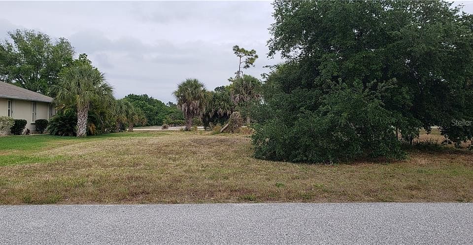 1st image of 42 Clubhouse Ct