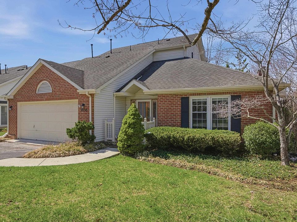 1st image of 1010 Oak Pointe Ct