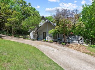 325 Lakewood Ln, Pottsboro, TX 75076