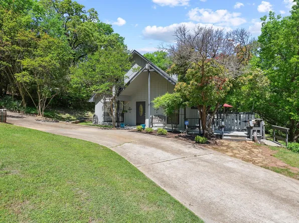325 Lakewood Ln, Pottsboro, TX 75076
