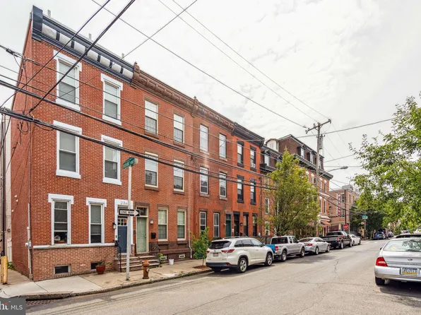 240 Fairmount Ave, Philadelphia, PA 19123