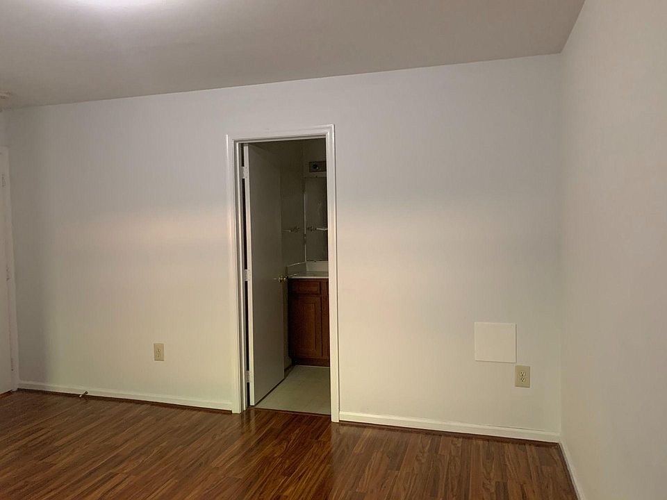 38 White Pine Cir APT 102, Stafford, VA 22554 | Zillow