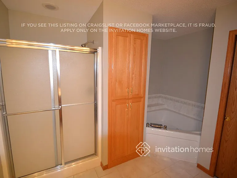 3850 Jamestown Curv — Photo 10