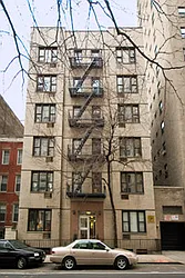 408 East 89th Street in Yorkville
