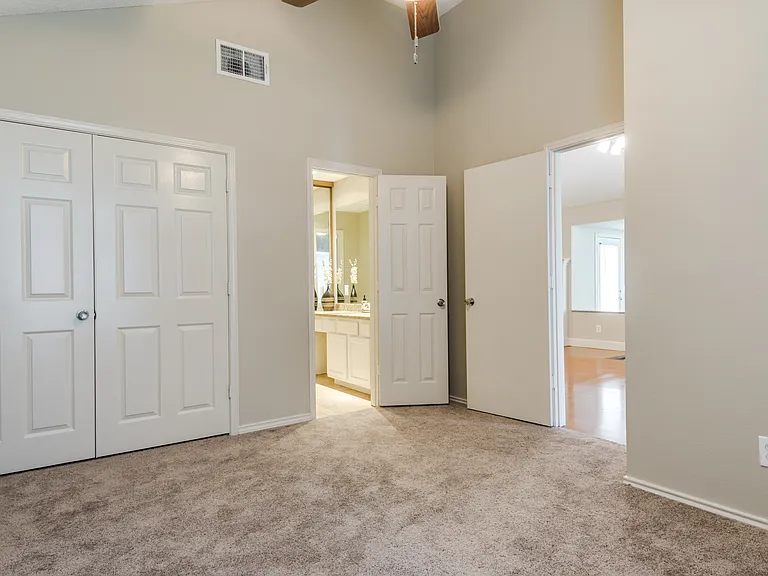 1461 Javelin Way — Photo 8