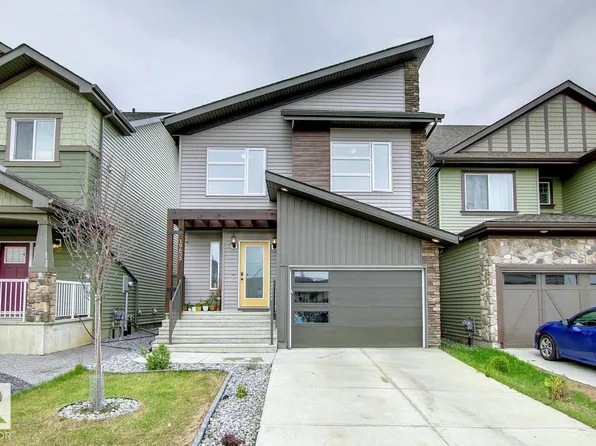 19633 26a Ave NW, Edmonton, AB T6M 0X3