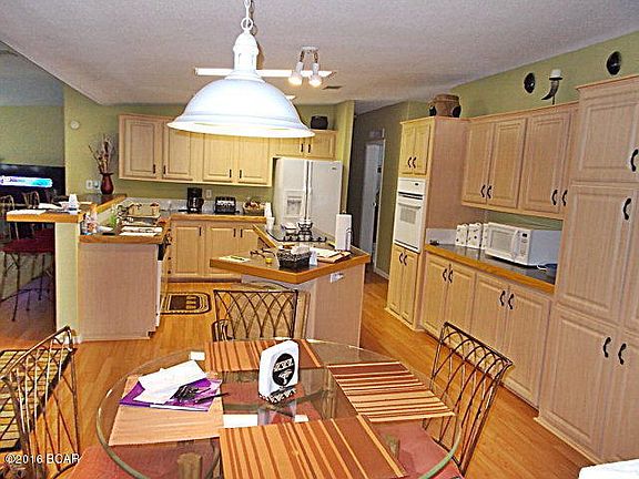 5th image of 4533 Baker Ln