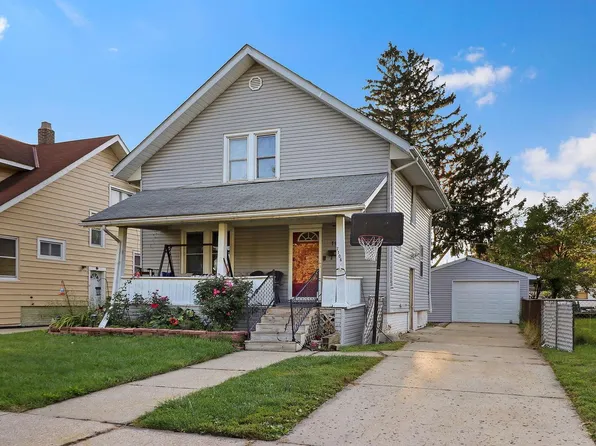 7106 16th AVENUE, Kenosha, WI 53143