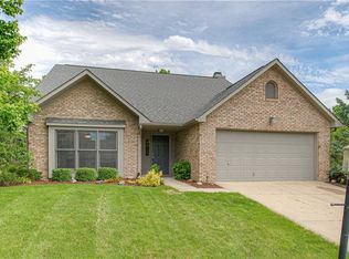 14942 Beacon Blvd, Carmel, IN 46032