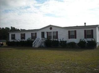 376 Log Cabin Dr, Loris, SC 29569