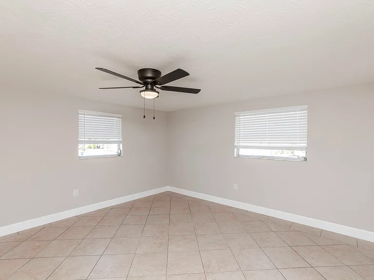 5004 Odyssey Ave — Photo 18