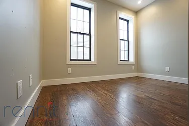 Rented by Rennit Inc.