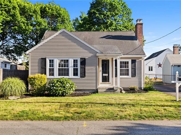 245 Hughes Ave, Pawtucket, RI 02861