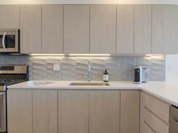 477 Broadway image 40 of 74