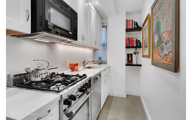 Sold by Douglas Elliman | media 3