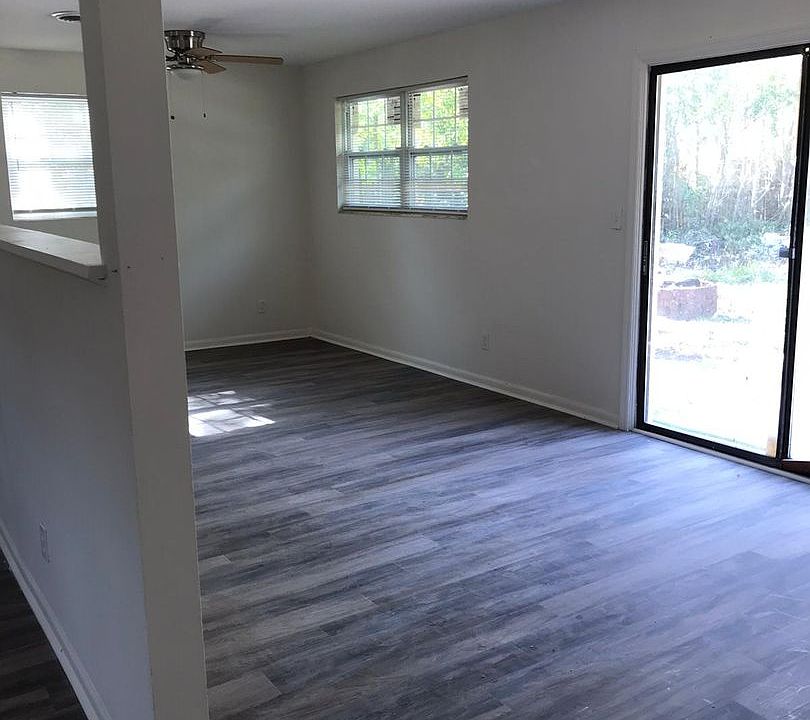 1st image of 4108 Macgregor Dr