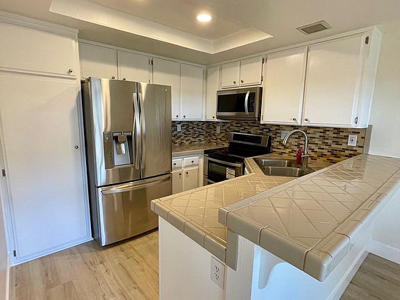3rd image of 6566 College Grove Dr Unit 89