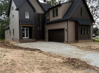 15212 Barford Dr, Midlothian, VA 23112