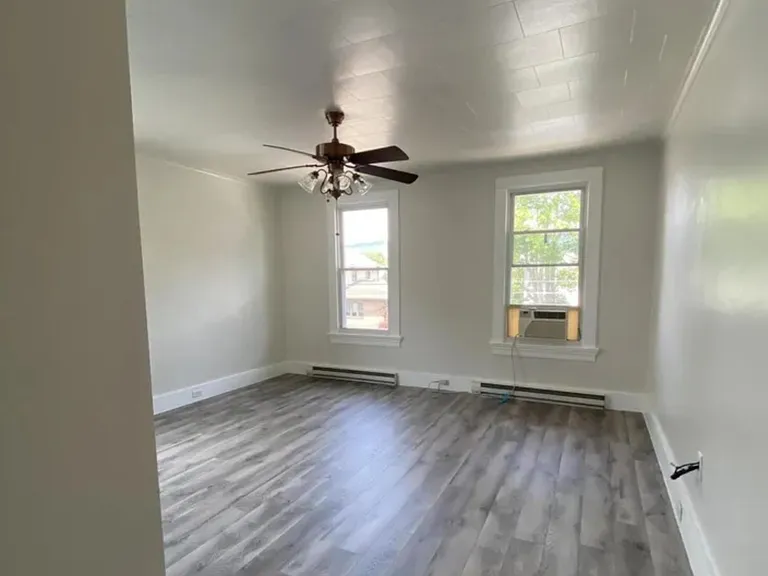 111 Spring St — Photo 13