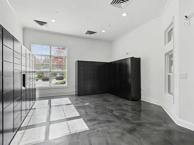 Concord Park Apartments — Photo 7