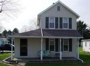 135 Decrow Ave, Newark, OH 43055