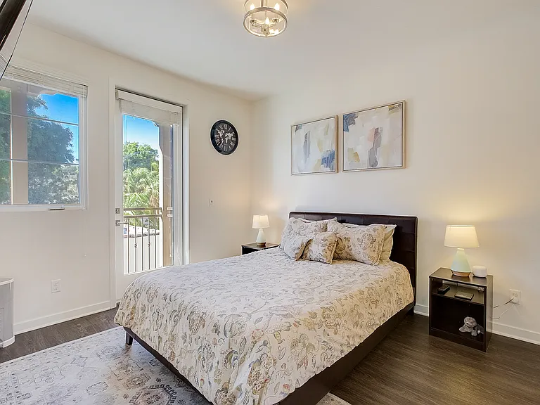749 Talbot Ln — Photo 18