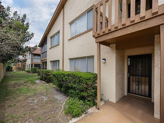 4th image of 3815 Penrick Dr #0