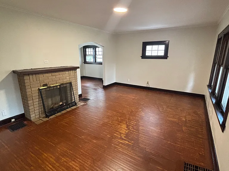 4531 Walker Ave — Photo 7