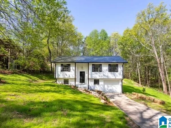 234 Rockwood Dr, Anniston, AL 36207